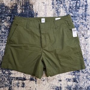 NWT GAP Khaki Green Casual Shorts